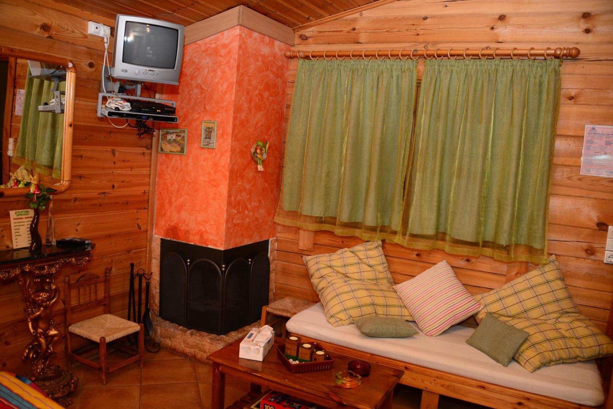 Agroktima Armonia Guest House Karpenisi Ngoại thất bức ảnh